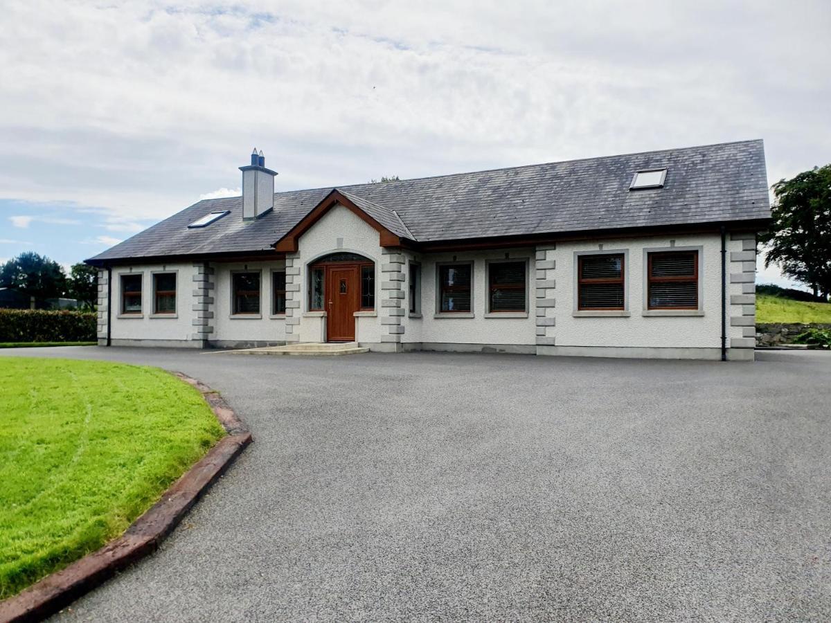Urkers' Guest Accommodation Crossmaglen Luaran gambar